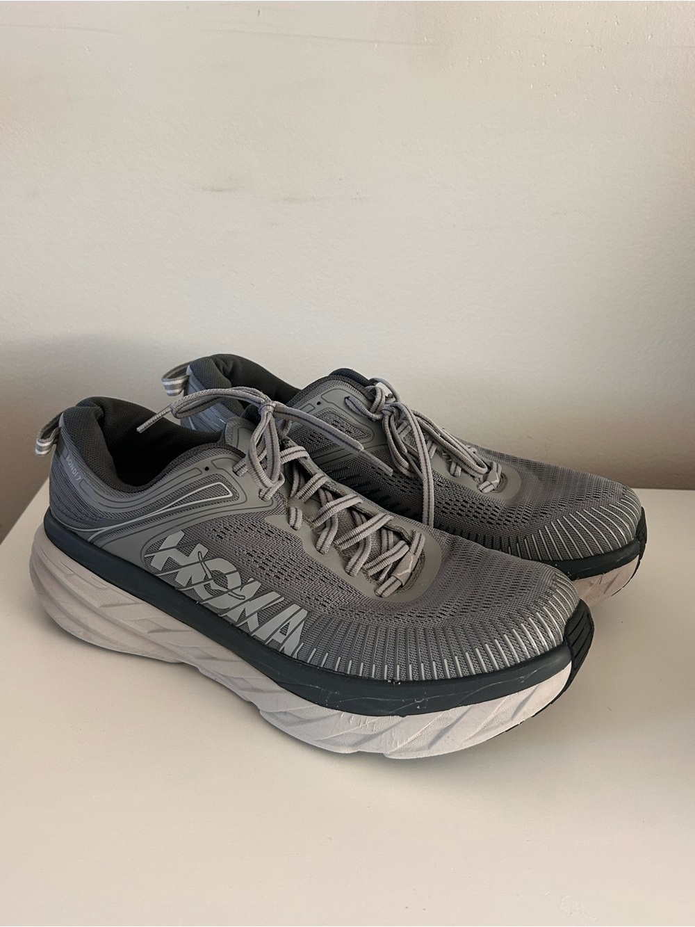 Hoka One One bondi7 Men's Grey Athletic Swim Trainer